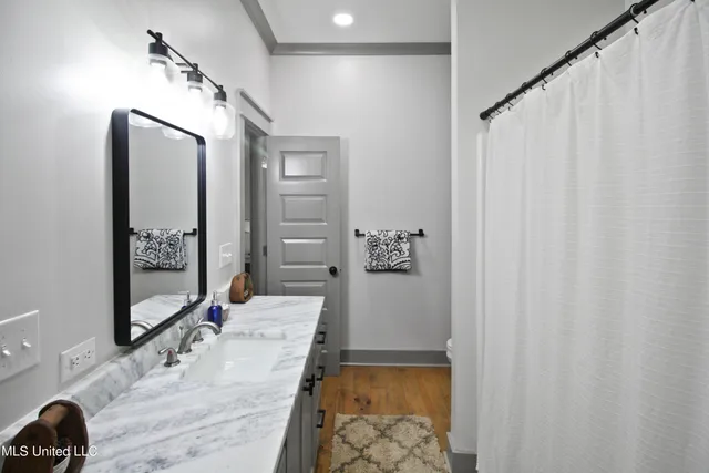 $640,000 | 7243 Highway 433, Benton, MS 39039