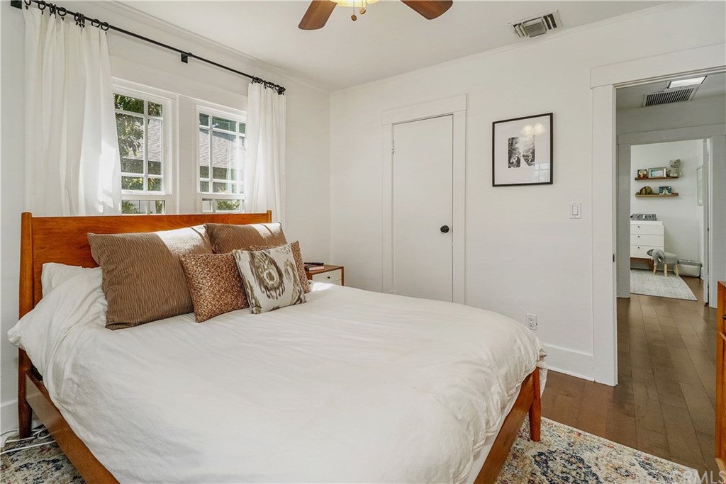 1761 Monte Vista Street Pasadena, CA 91106 - Photo 12 of 23