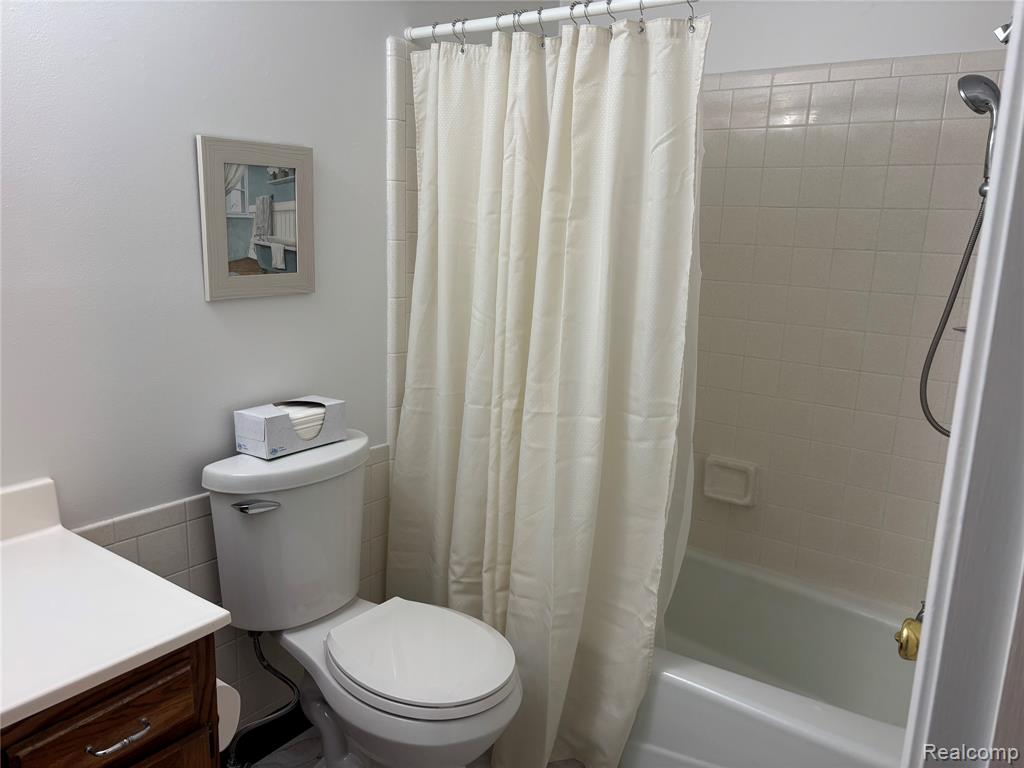 4360 Holt Road, Unit 9 Holt, MI 48842 - Photo 17 of 24