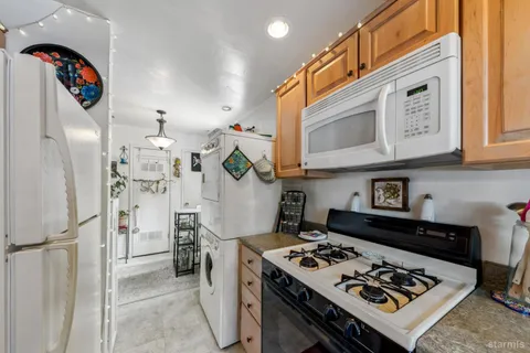 $284,000 | 516 Emerald Bay Road, Unit 421, South Lake Tahoe, CA 96150
