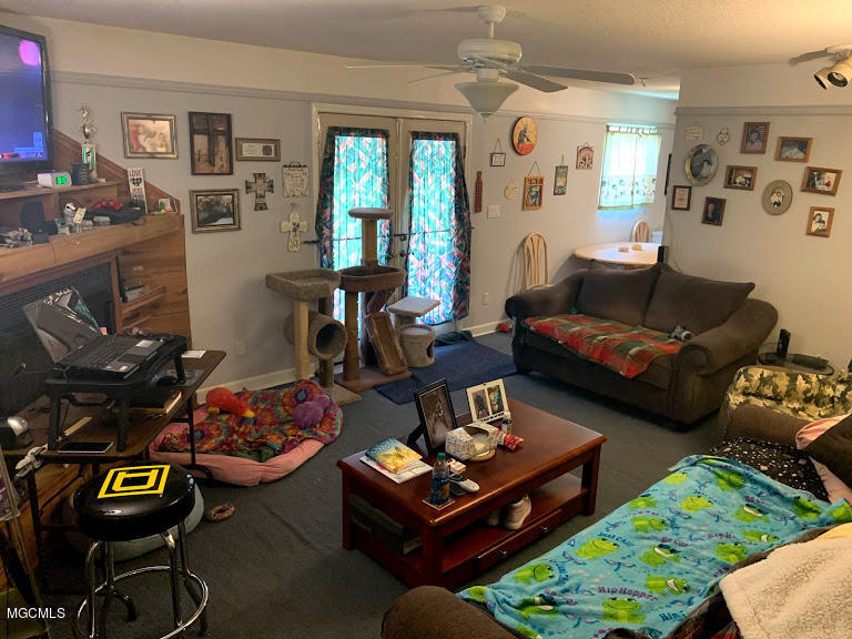 6501 Big Point Road Moss Point, MS 39562 - Photo 14 of 25 13