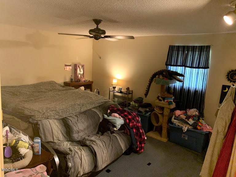 6501 Big Point Road Moss Point, MS 39562 - Photo 21 of 25 20