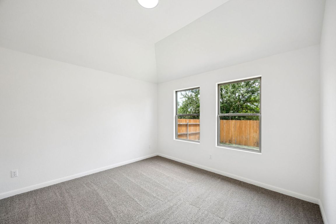 142 Tolo Drive Elgin, TX 78621 - Photo 14 of 37