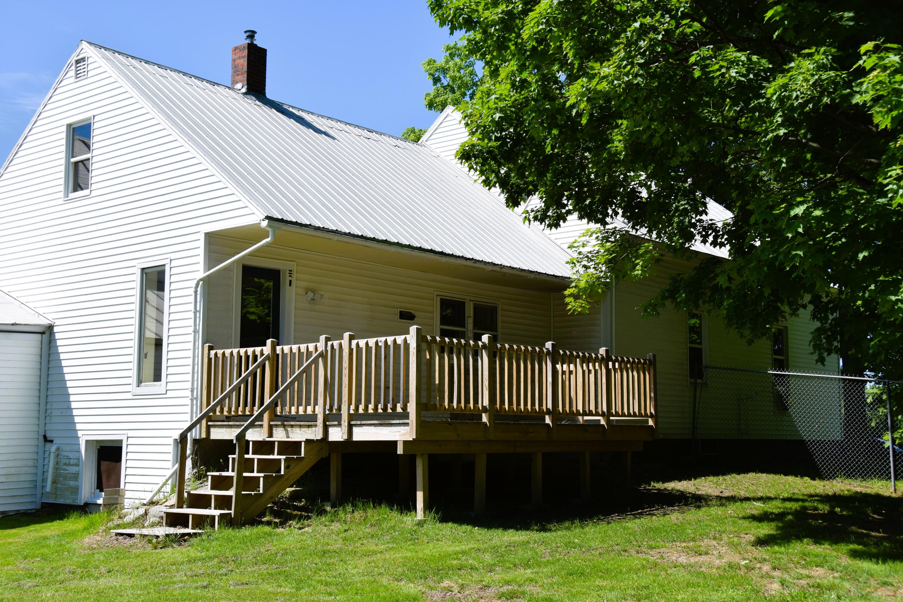 457 Lakewood Road Madison, ME 04950 - Photo 5 of 81 DSC_0071
