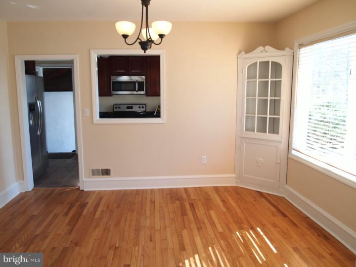 15 Rothwell Drive Wilmington, DE 19804 - Photo 8 of 25 Dining Room