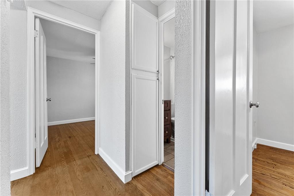 242 Castle Road Pittsburgh, PA 15234 - Photo 14 of 39 Gallery Image 14