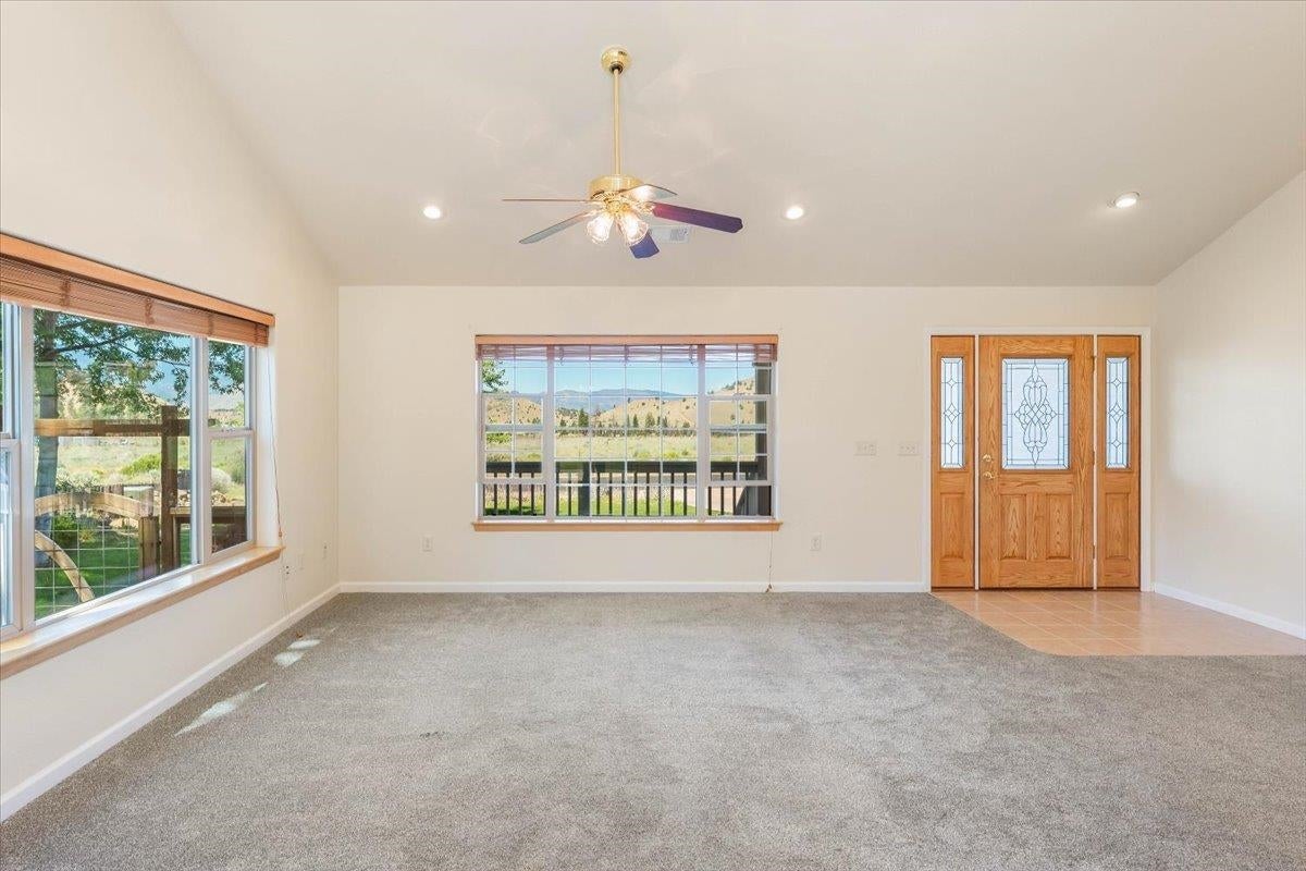 5322 Muskrat Road Weed, CA 96094 - Photo 2 of 28 Gallery Image 2