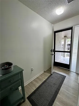 $1,950 | 3031 Quail Hollow Street, Unit 16, Sarasota, FL 34235