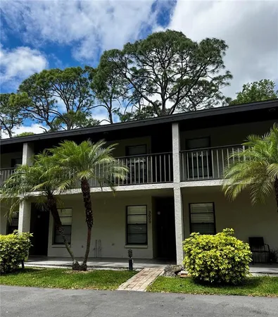 $1,950 | 3031 Quail Hollow Street, Unit 16, Sarasota, FL 34235