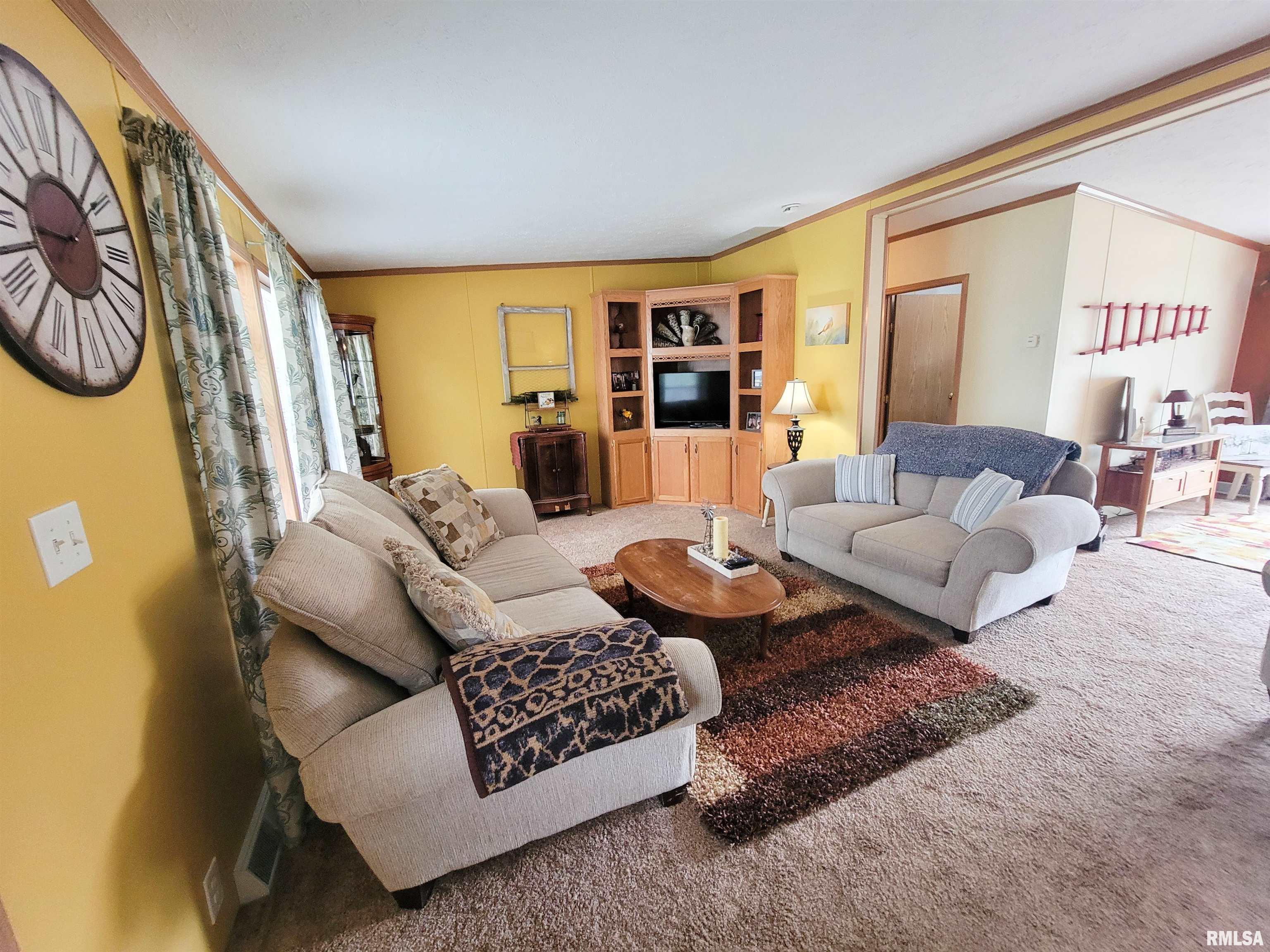 345 Flora Avenue Flora, IL 62839 - Photo 14 of 59