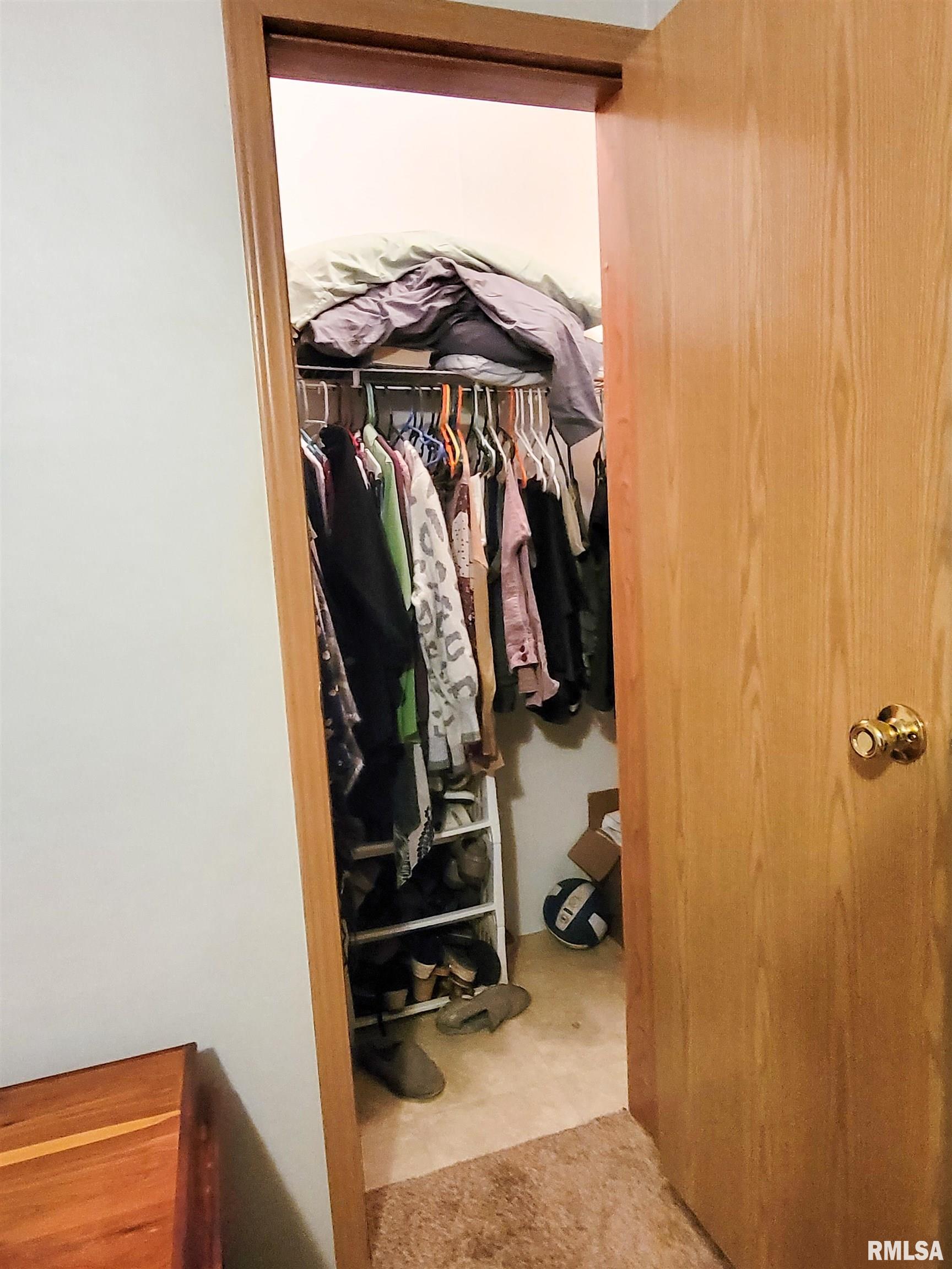 345 Flora Avenue Flora, IL 62839 - Photo 37 of 59