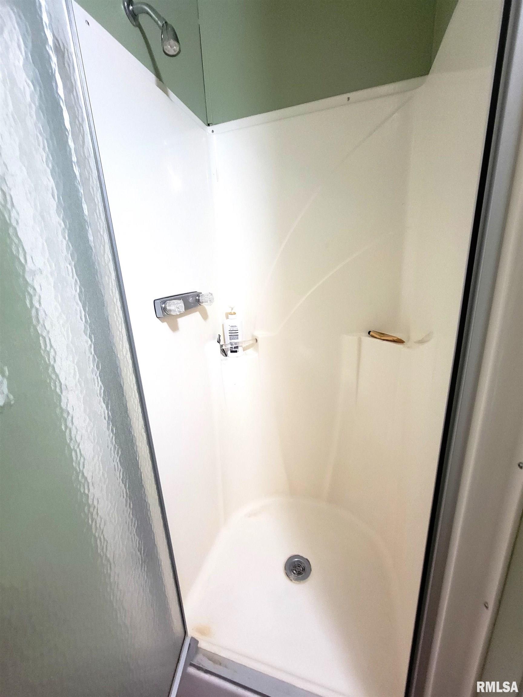 345 Flora Avenue Flora, IL 62839 - Photo 41 of 59