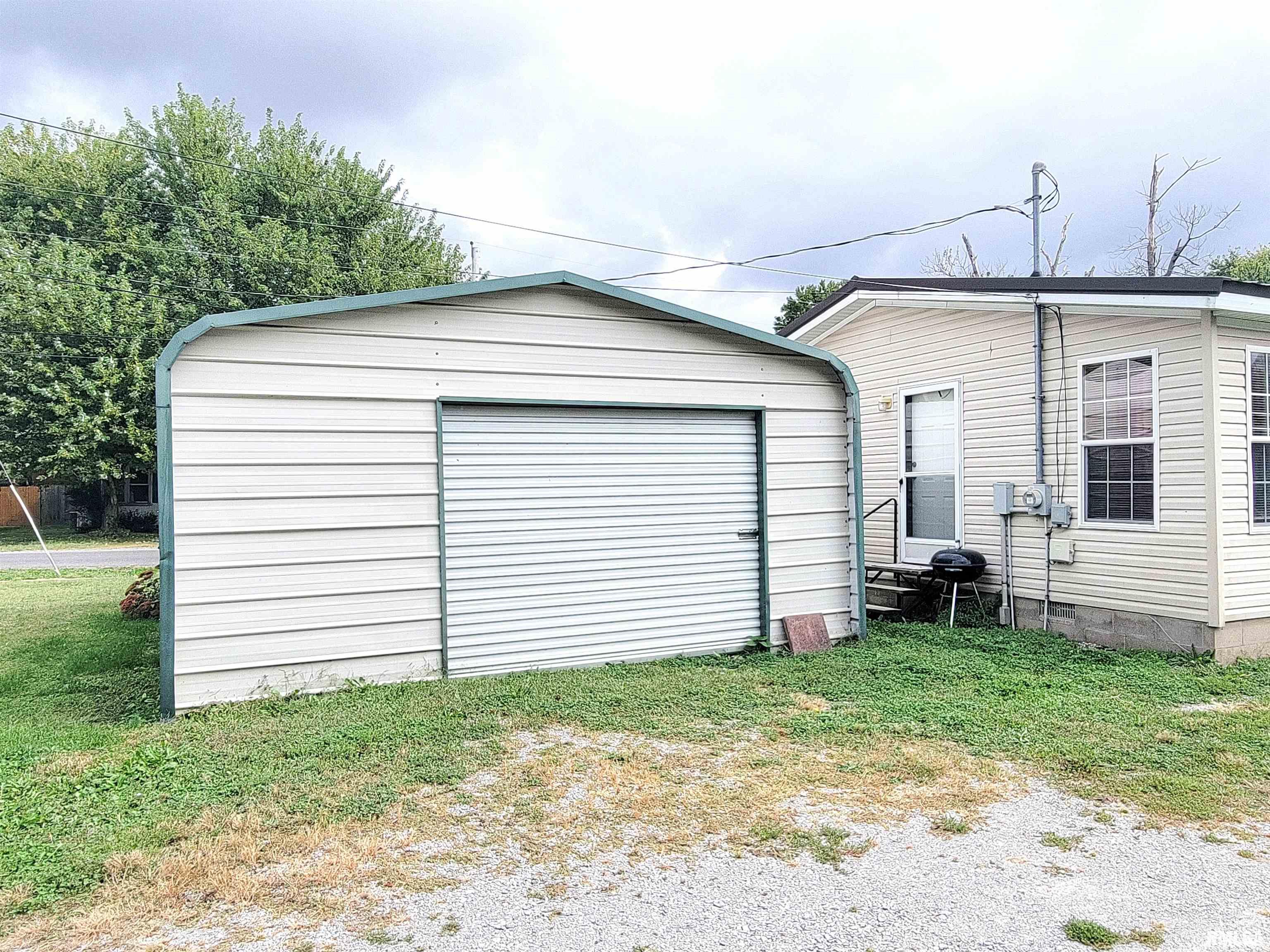 345 Flora Avenue Flora, IL 62839 - Photo 57 of 59