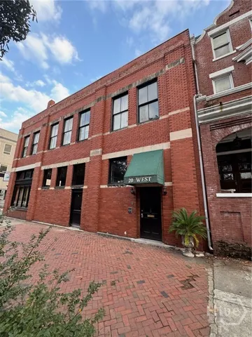 $2,500 | 20 West Oglethorpe Avenue, Unit D, Savannah, GA 31401