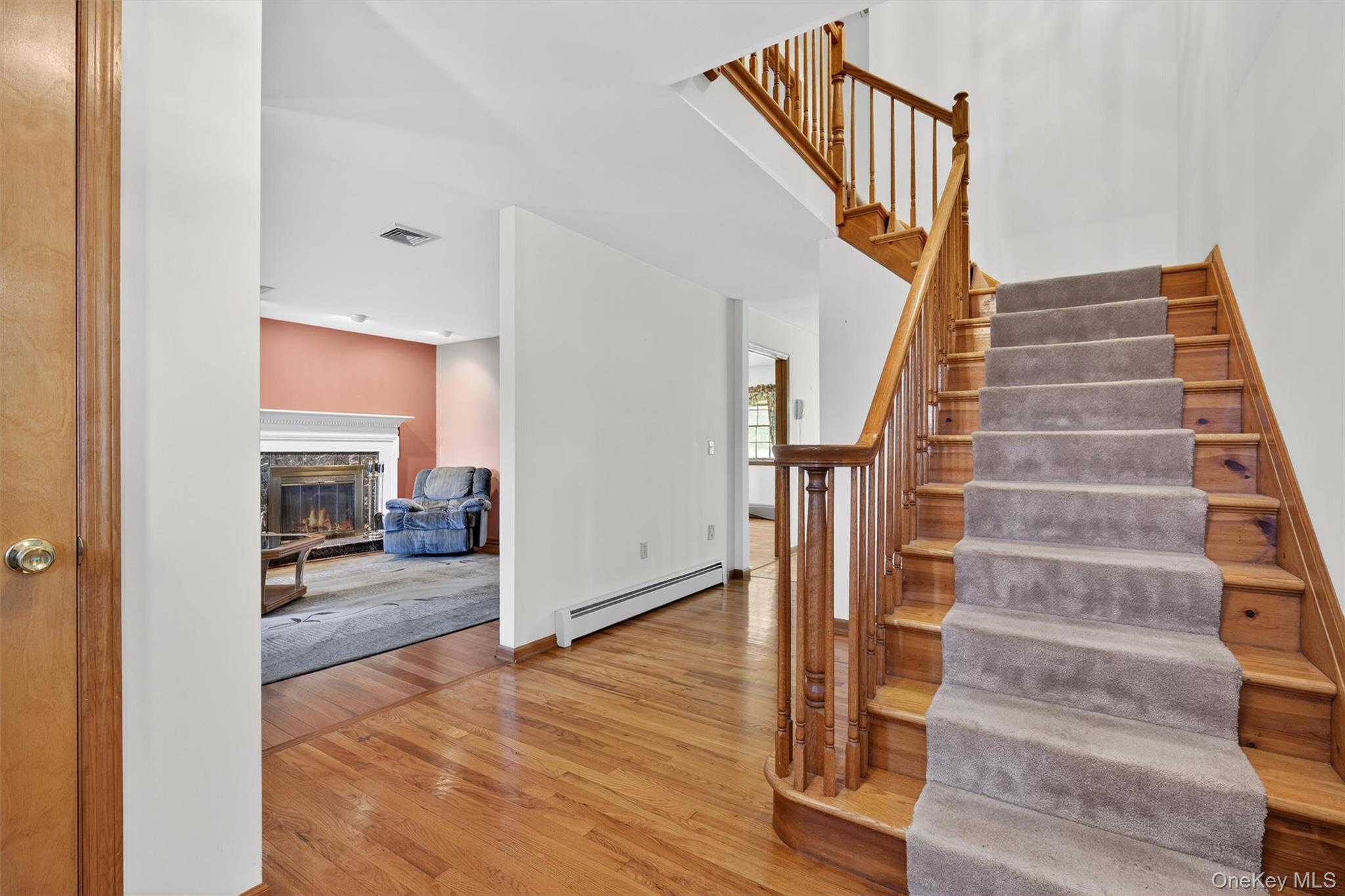 561 Toleman Road Rock Tavern, NY 12575 - Photo 5 of 31 a view of entryway and hall with wooden floor