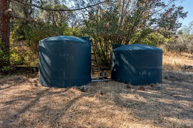 $225,000 | 21674 Meriann Drive, Clearlake Oaks, CA 95423