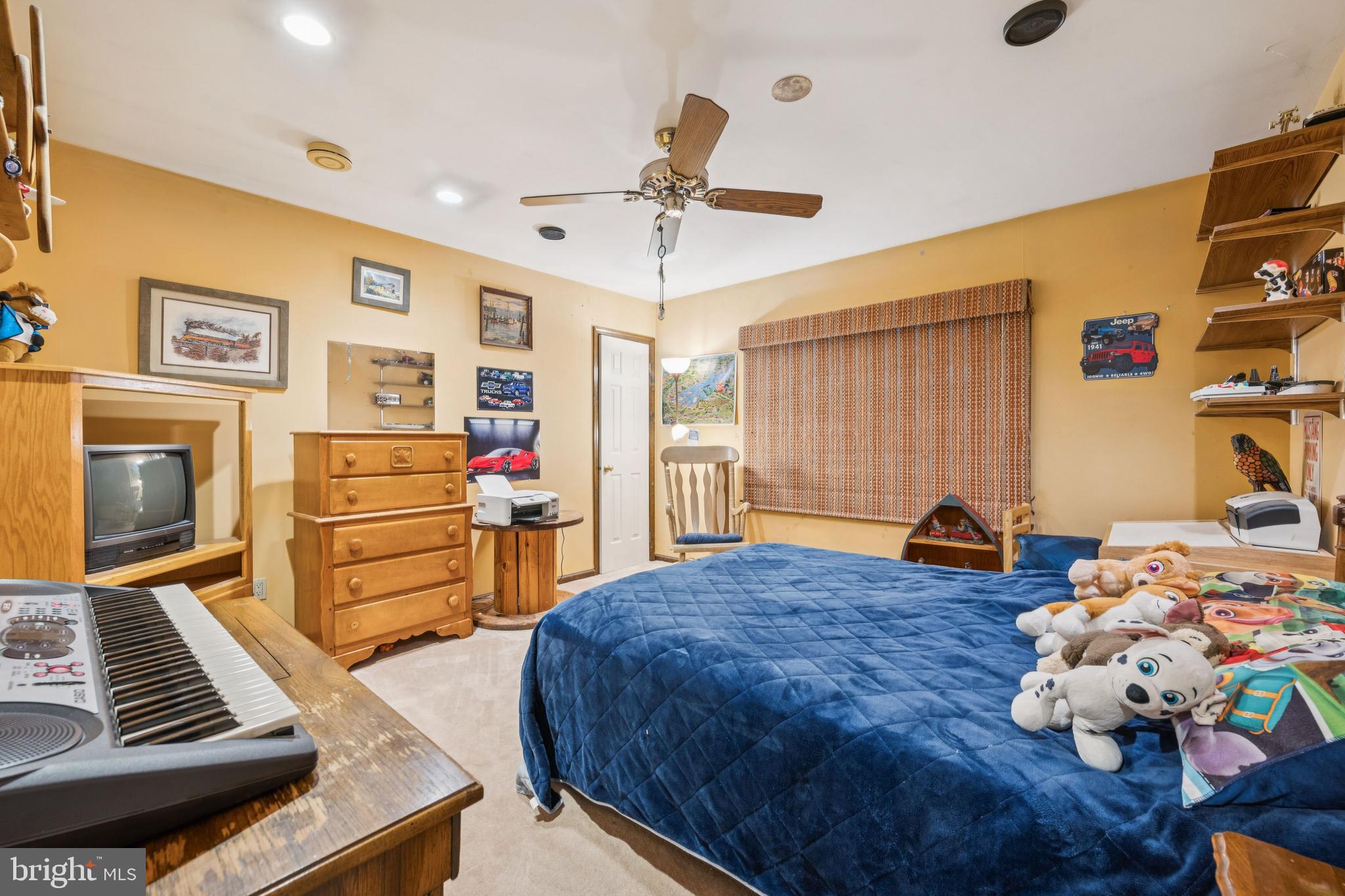 1 Dickson Drive Medford, NJ 08055 - Photo 26 of 38 Bedroom