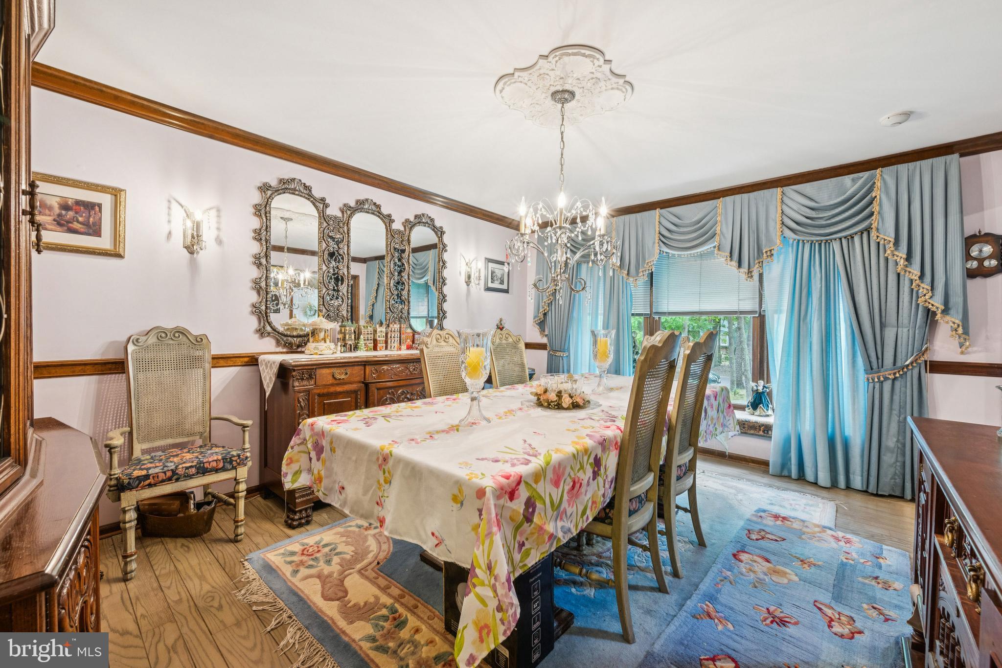 1 Dickson Drive Medford, NJ 08055 - Photo 6 of 38 Dining Room with Wood Flooring