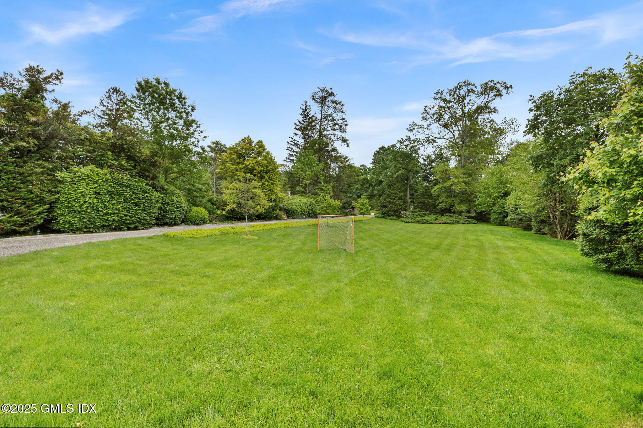 160 Stanwich Road Greenwich, CT 06830 - Photo 25 of 27 53-web-or-mls-160-stanwich-rd