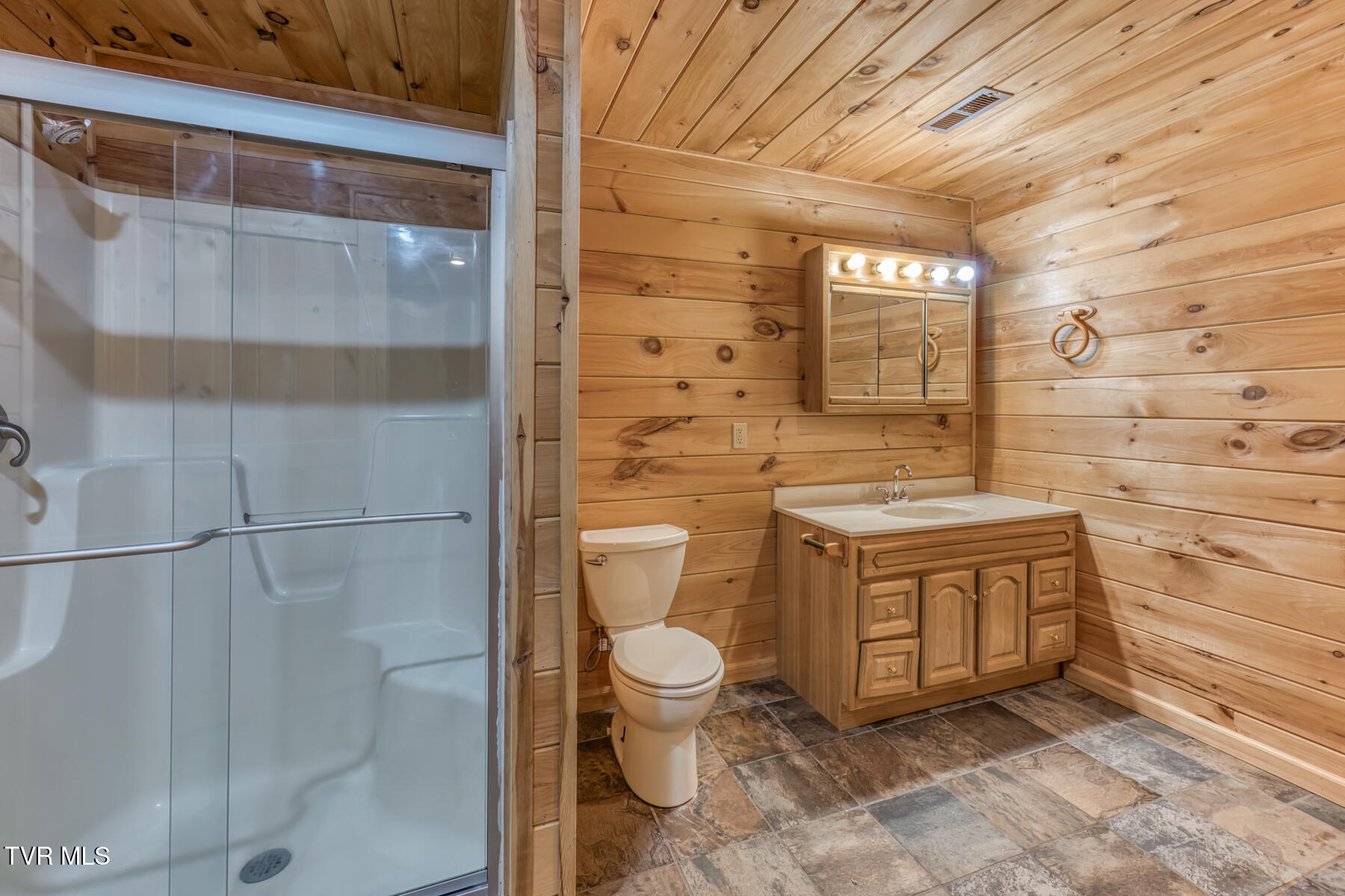 265 Minton Hollow Road Elizabethton, TN 37643 - Photo 30 of 52 265 Minton Hollow Rd-38