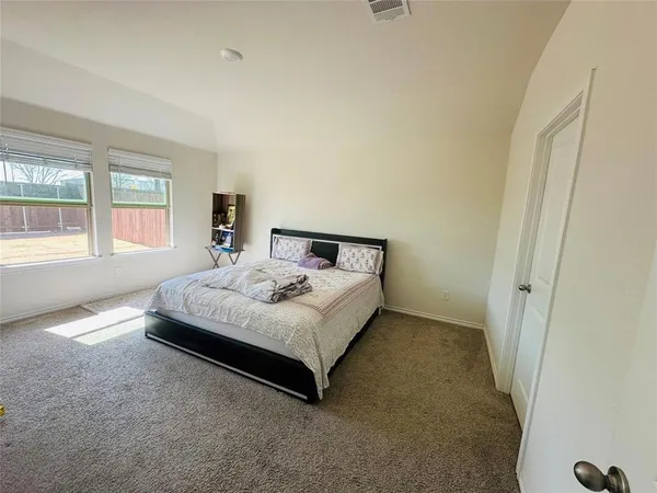 $2,100 | 1452 Stuarts Frst Drive, Denton, TX 76207