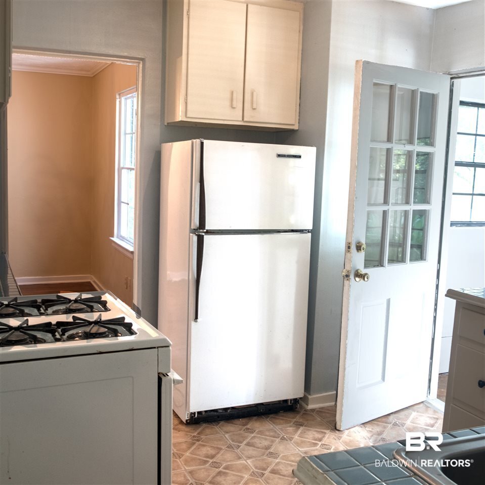 15 Princess Anne Road Mobile, AL 36608 - Photo 27 of 39
