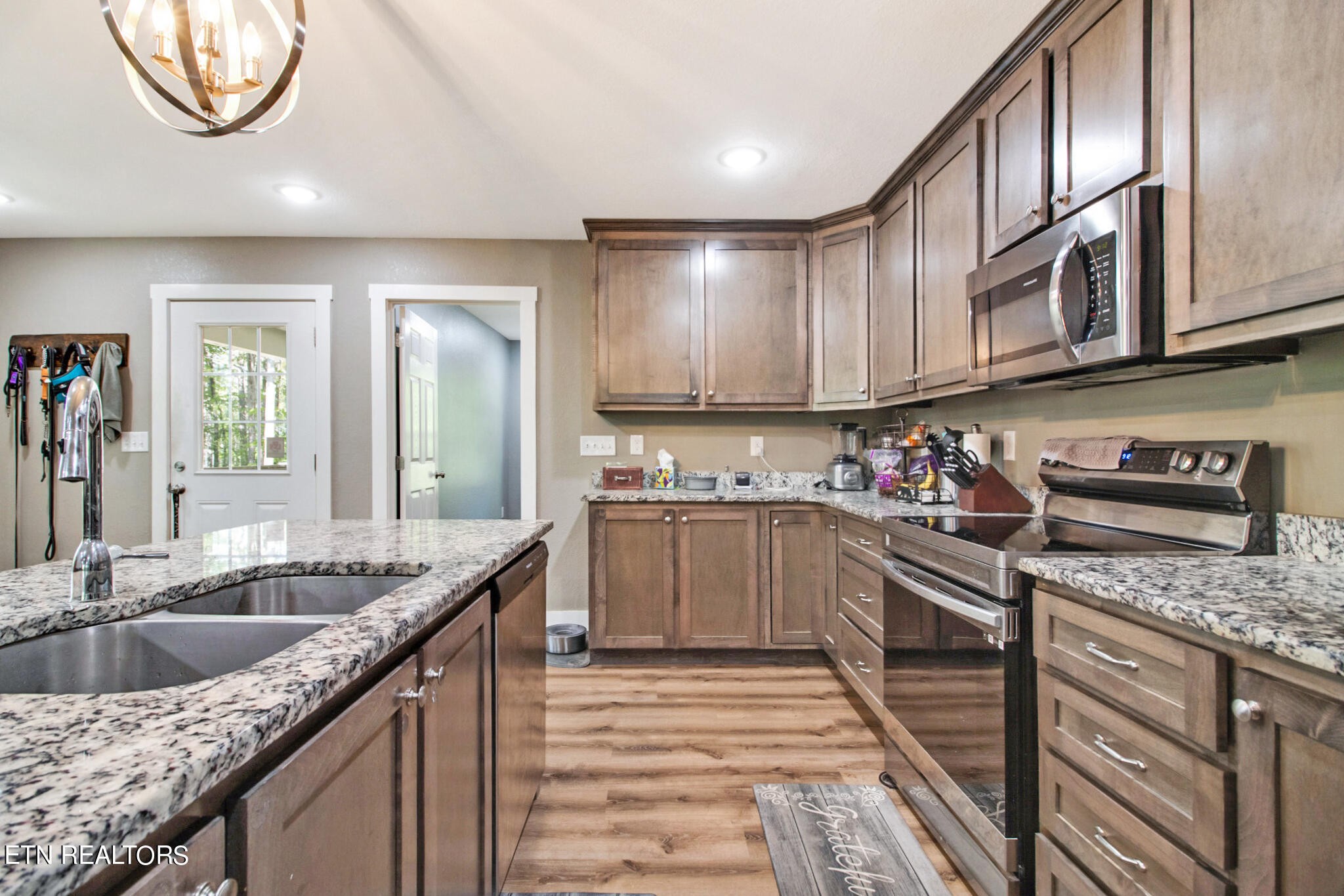 1097 Sheppard Road Jamestown, TN 38556 - Photo 21 of 29 Gallery Image 21