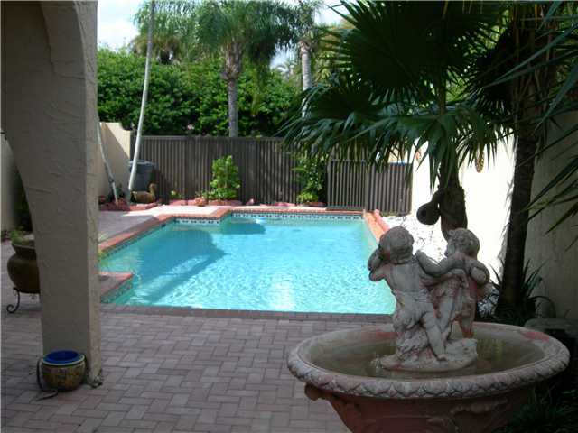 5922 Patio Drive Boca Raton, FL 33433 - Photo 5 of 25 Additional Photo