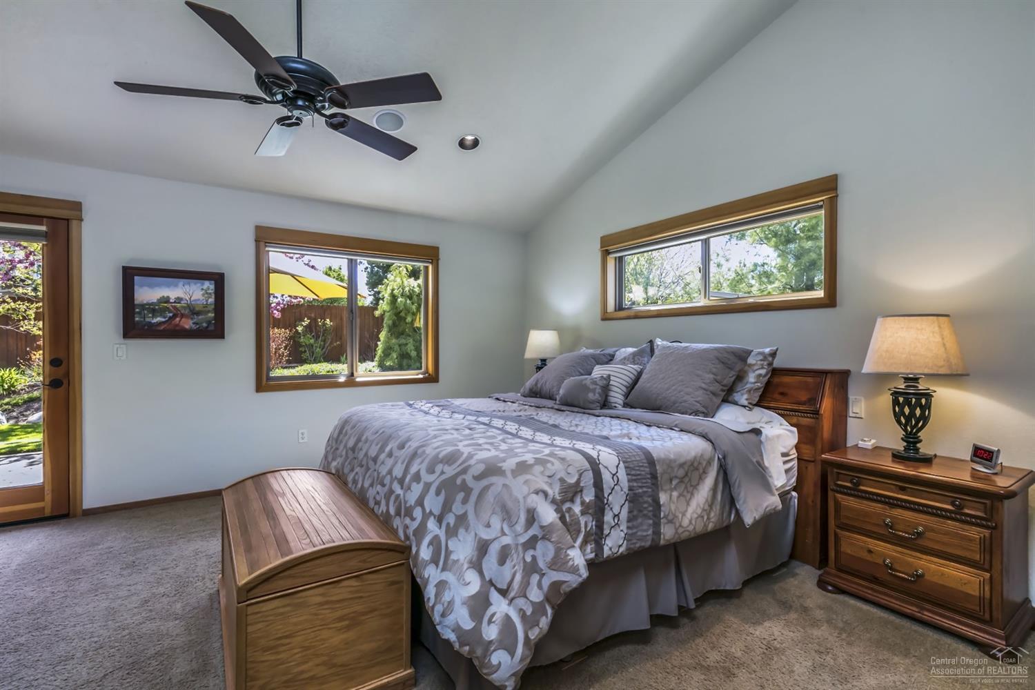 61240 Ladera Road Bend, OR 97702 - Photo 20 of 25 Additional Photo