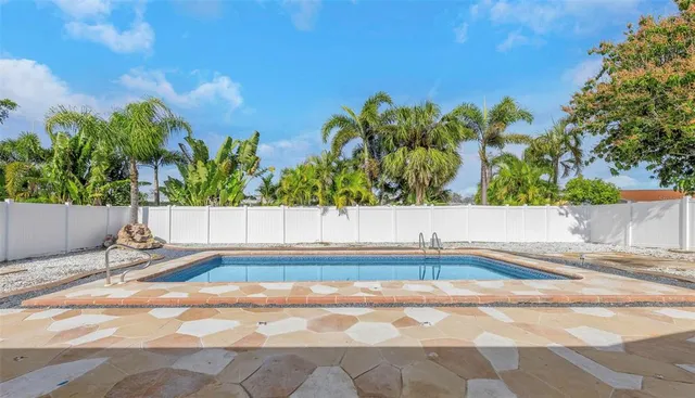 $789,000 | 11419 47th Avenue North, St. Petersburg, FL 33708