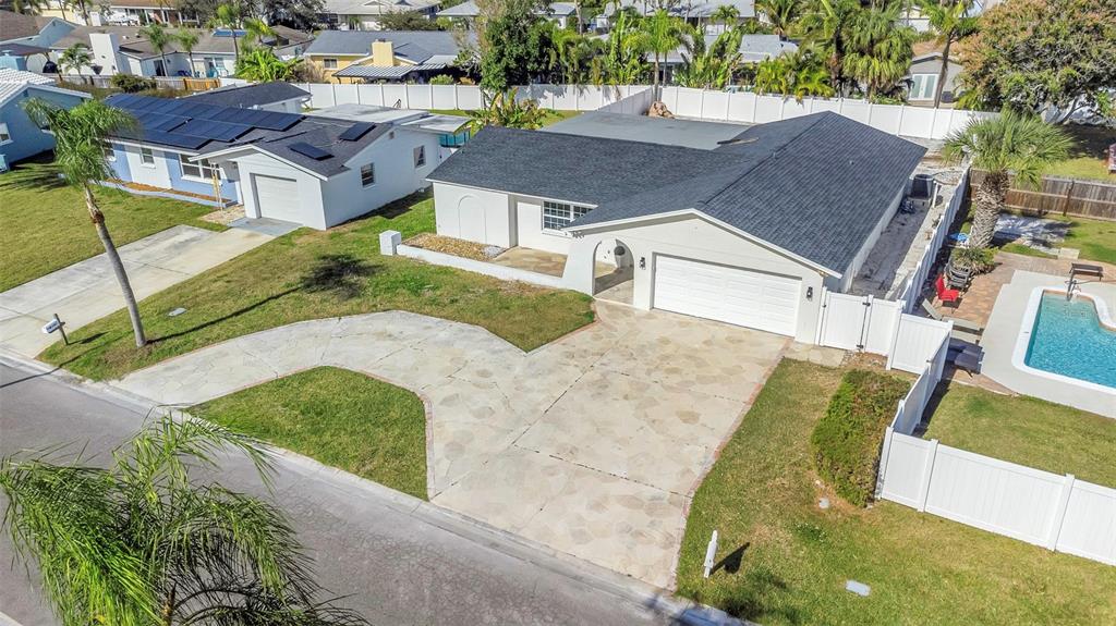 11419 47th Avenue North St. Petersburg, FL 33708 - Photo 74 of 94 an aerial view of a house