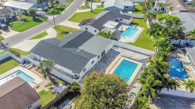 $789,000 | 11419 47th Avenue North, St. Petersburg, FL 33708