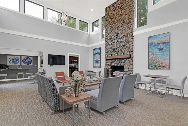 $374,900 | 14 Old Stone Way, Unit 11, Weymouth, MA 02189