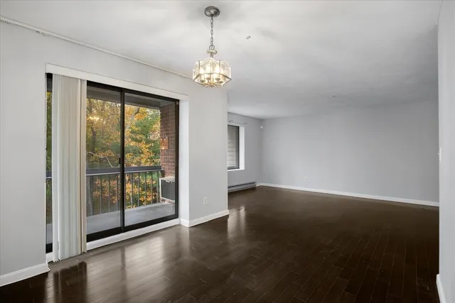 $374,900 | 14 Old Stone Way, Unit 11, Weymouth, MA 02189