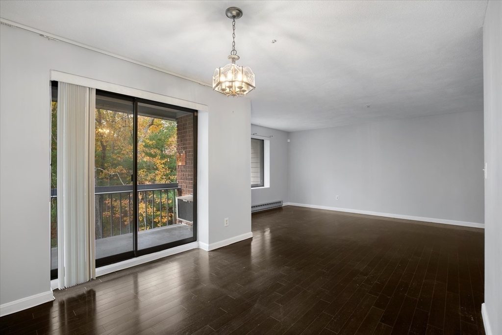 14 Old Stone Way, Unit 11 Weymouth, MA 02189 - Photo 8 of 37