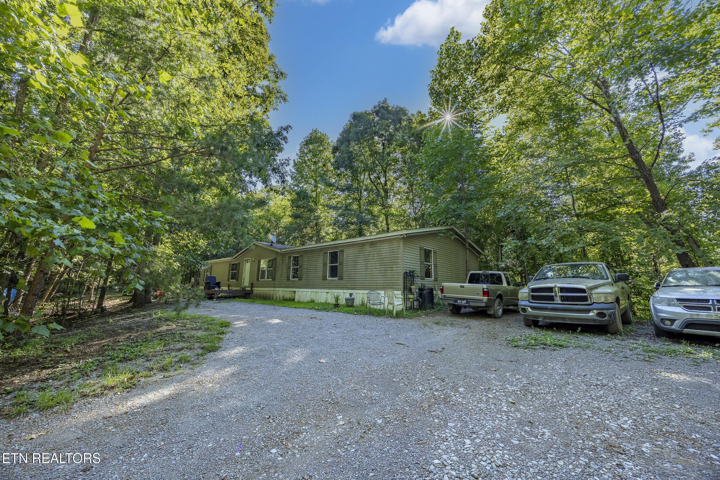240 Lone Mountain Road Andersonville, TN 37705 - Photo 5 of 22 006A2122-HDR
