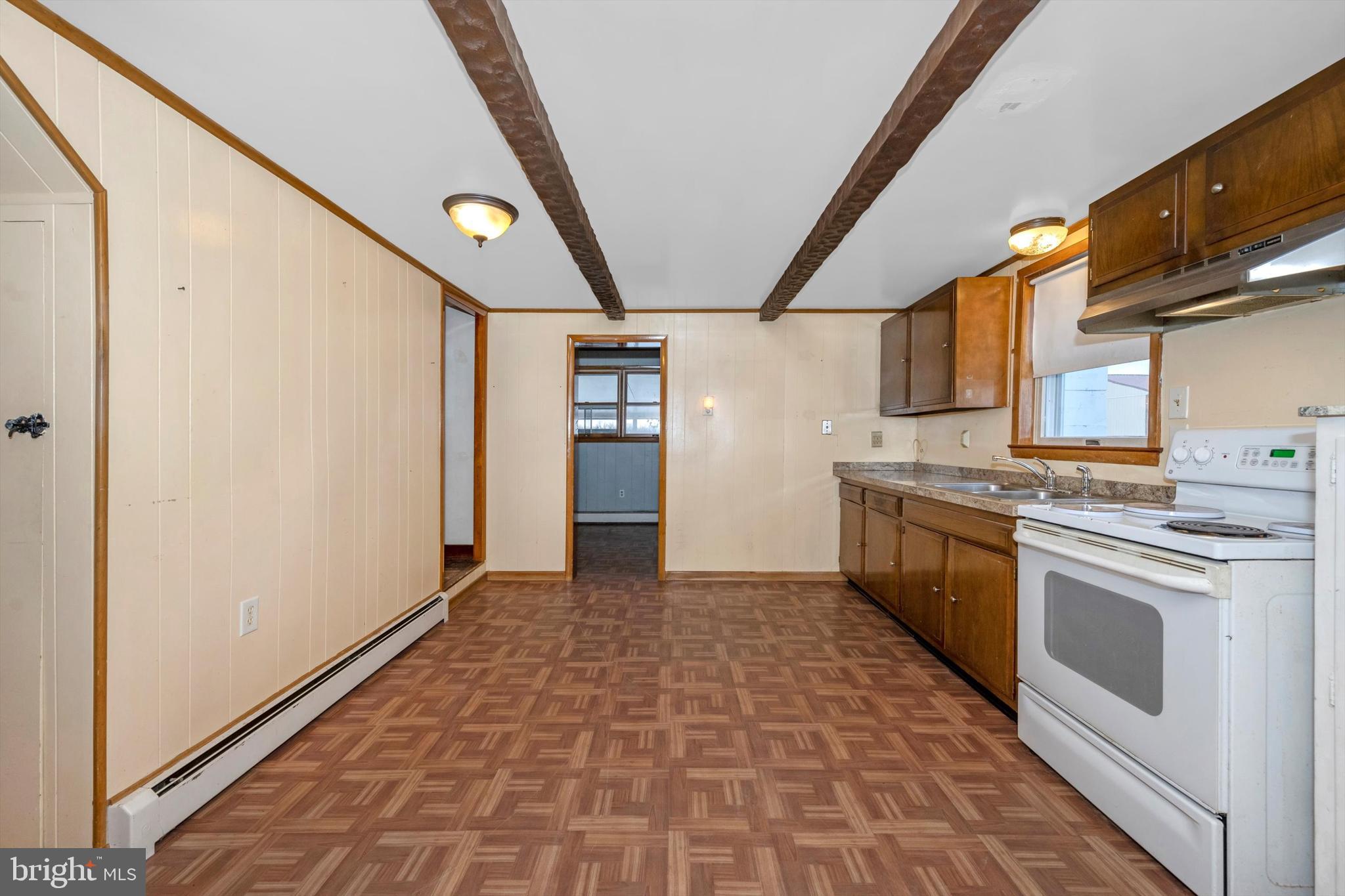 11027 Powell Road Thurmont, MD 21788 - Photo 16 of 60 Kitchen