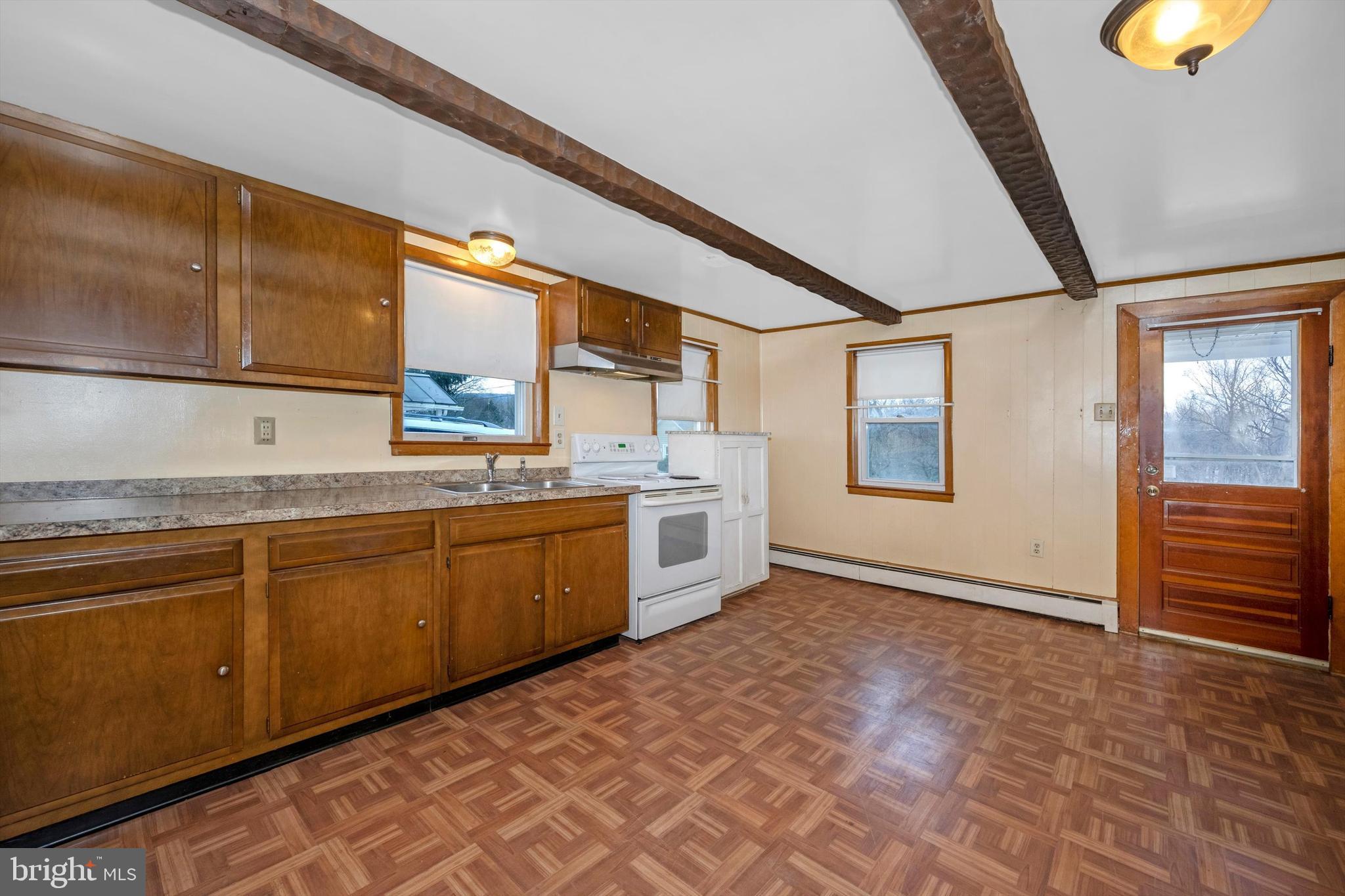 11027 Powell Road Thurmont, MD 21788 - Photo 20 of 60 Kitchen