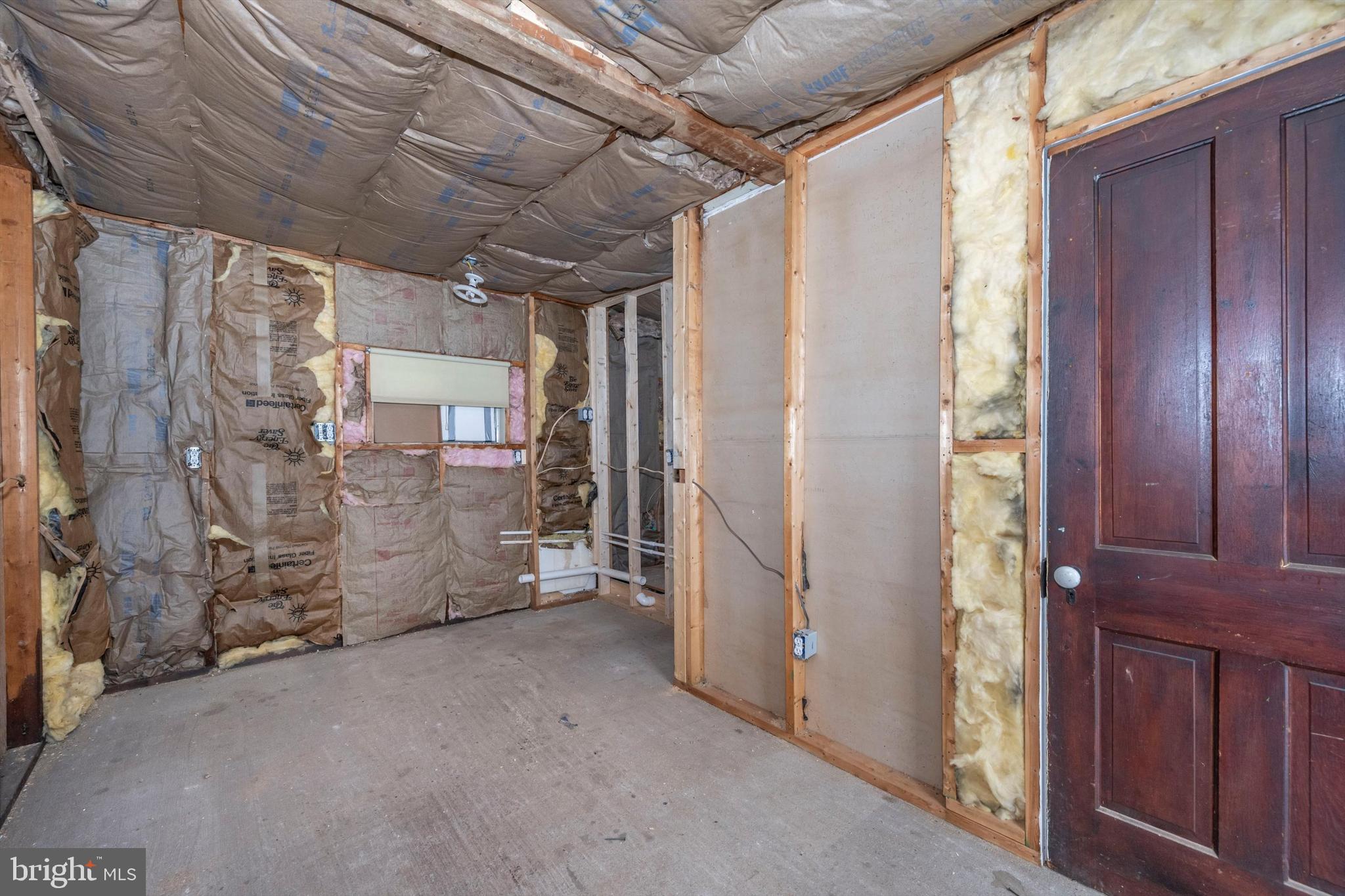11027 Powell Road Thurmont, MD 21788 - Photo 46 of 60 Shed interior
