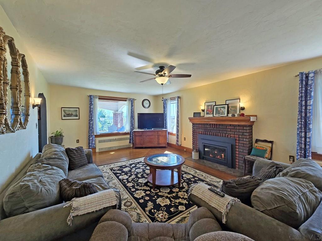 3145 Springs Hill Road Springs, PA 15562 - Photo 10 of 82