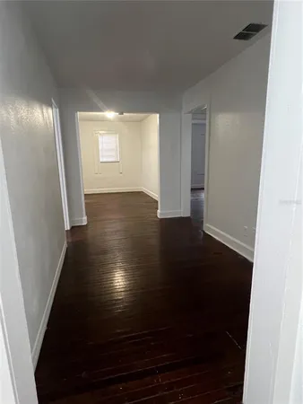 $2,600 | 1900 19th Street South, St. Petersburg, FL 33712