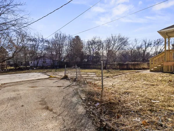 $200,000 | 4860 North 20th Street, Milwaukee, WI 53209