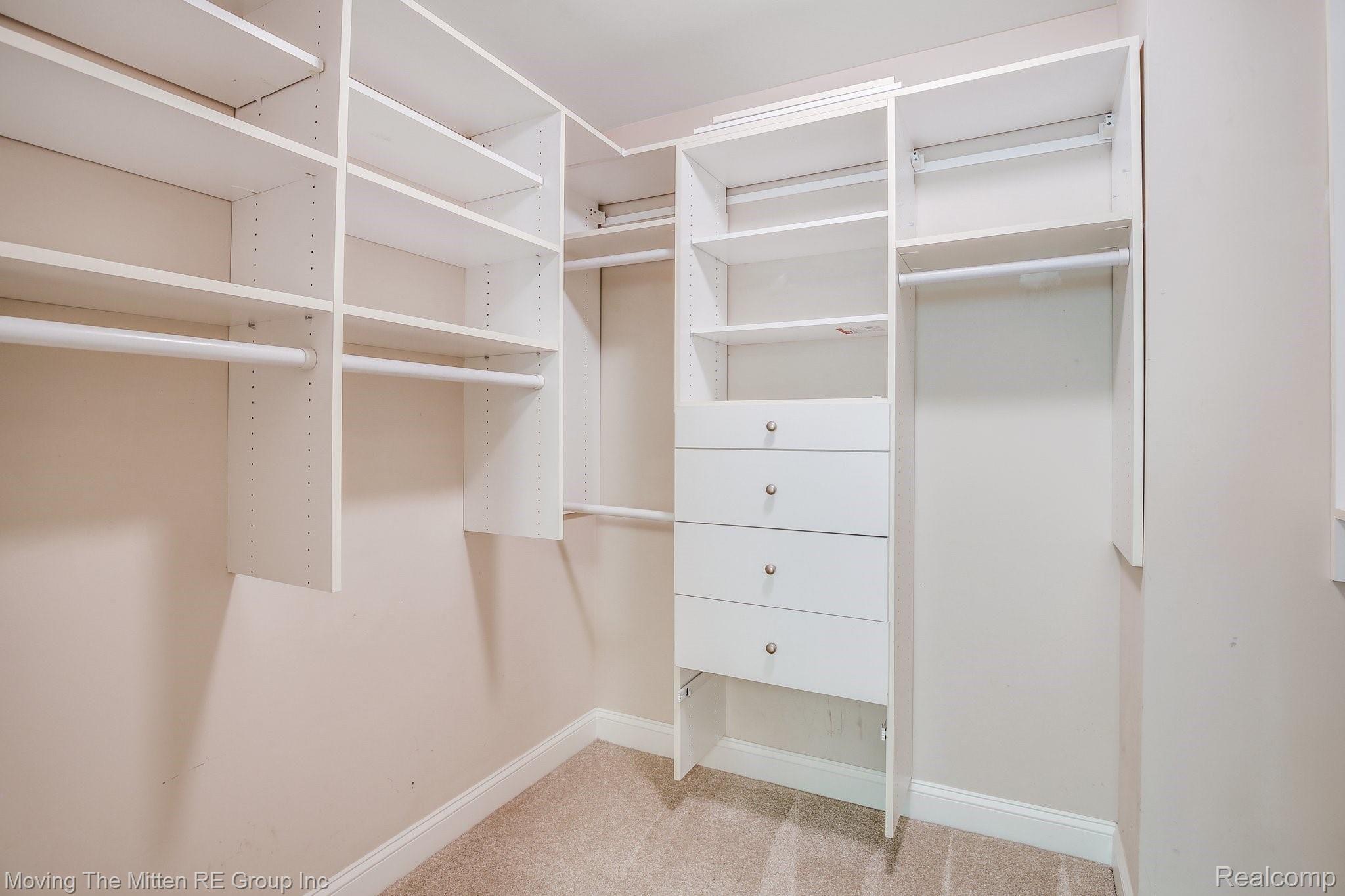 24906 Reeds Pointe Drive, Unit 47 Novi, MI 48374 - Photo 29 of 78 24906+Reeds+Pointe+Dr+Novi-28-web.jpg