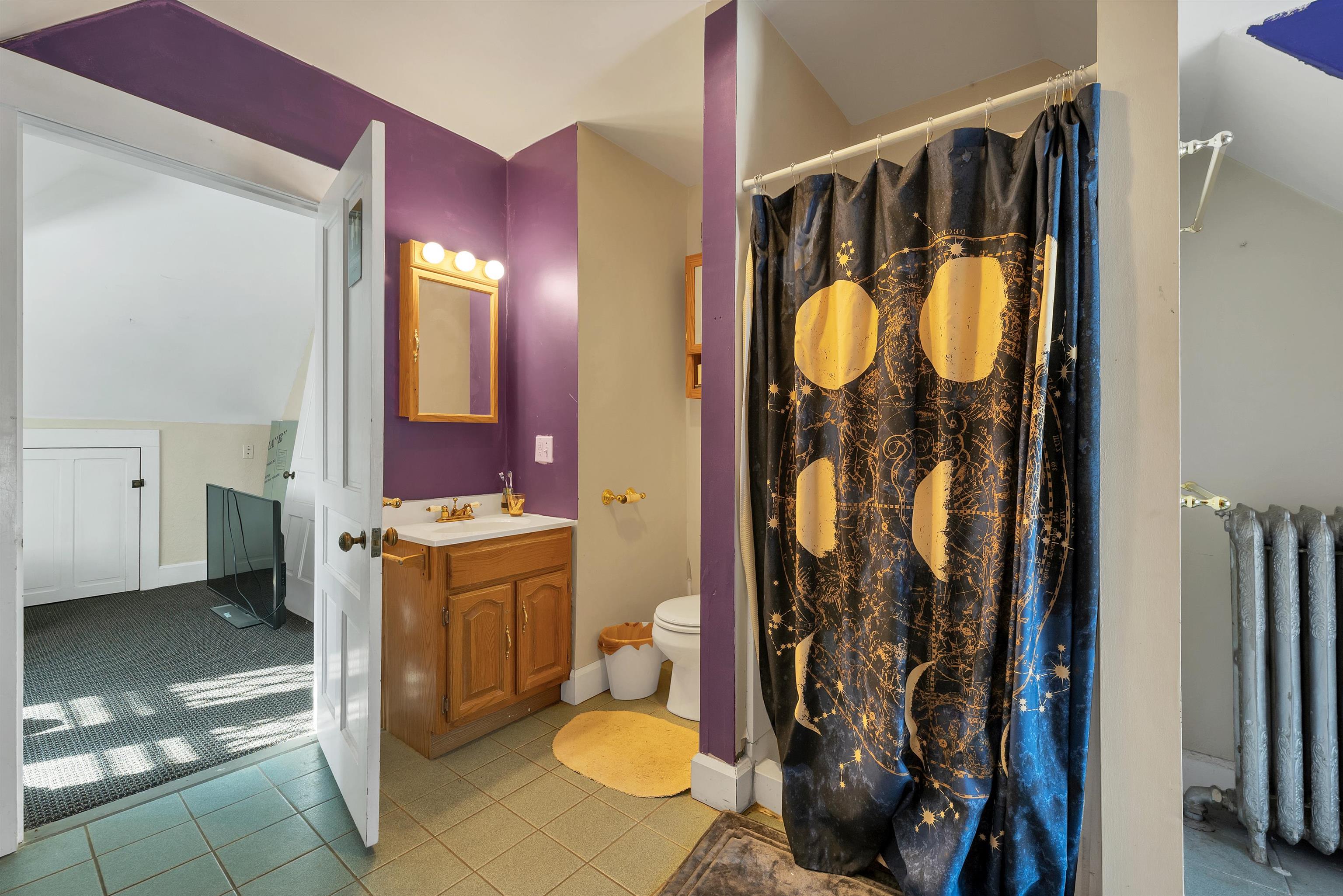 69 Cheney Street Franklin, NH 03235 - Photo 27 of 44