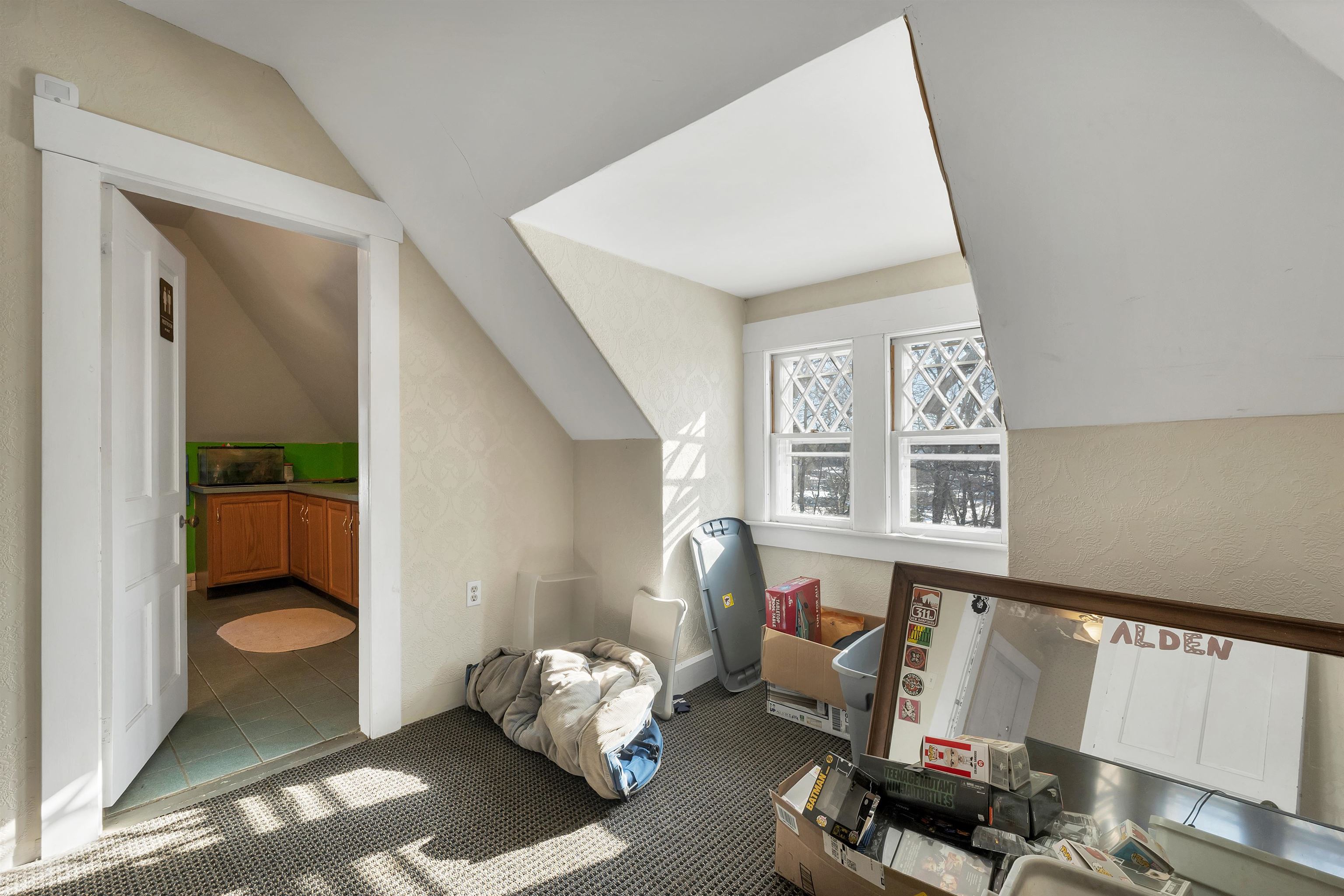 69 Cheney Street Franklin, NH 03235 - Photo 35 of 44