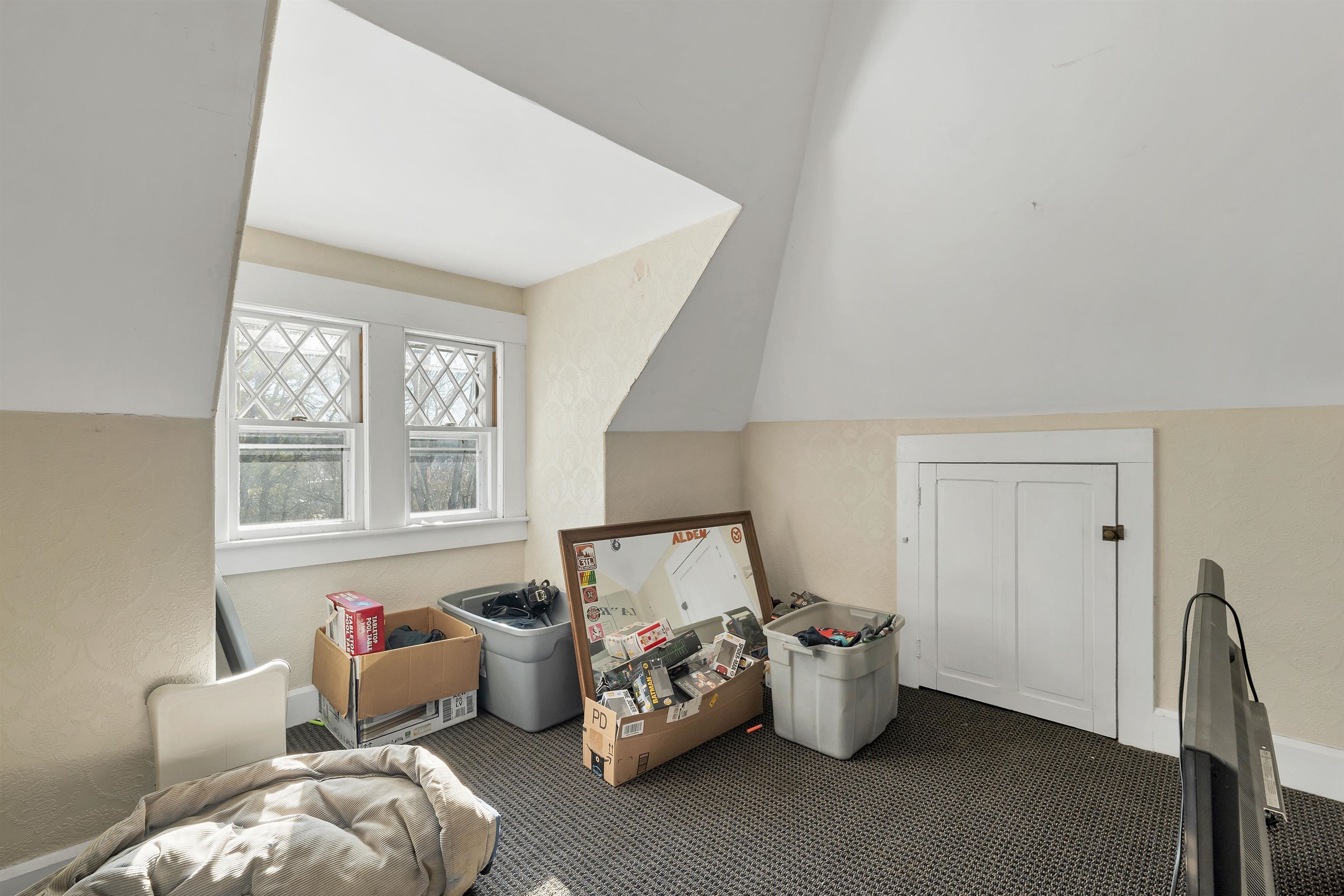 69 Cheney Street Franklin, NH 03235 - Photo 36 of 44