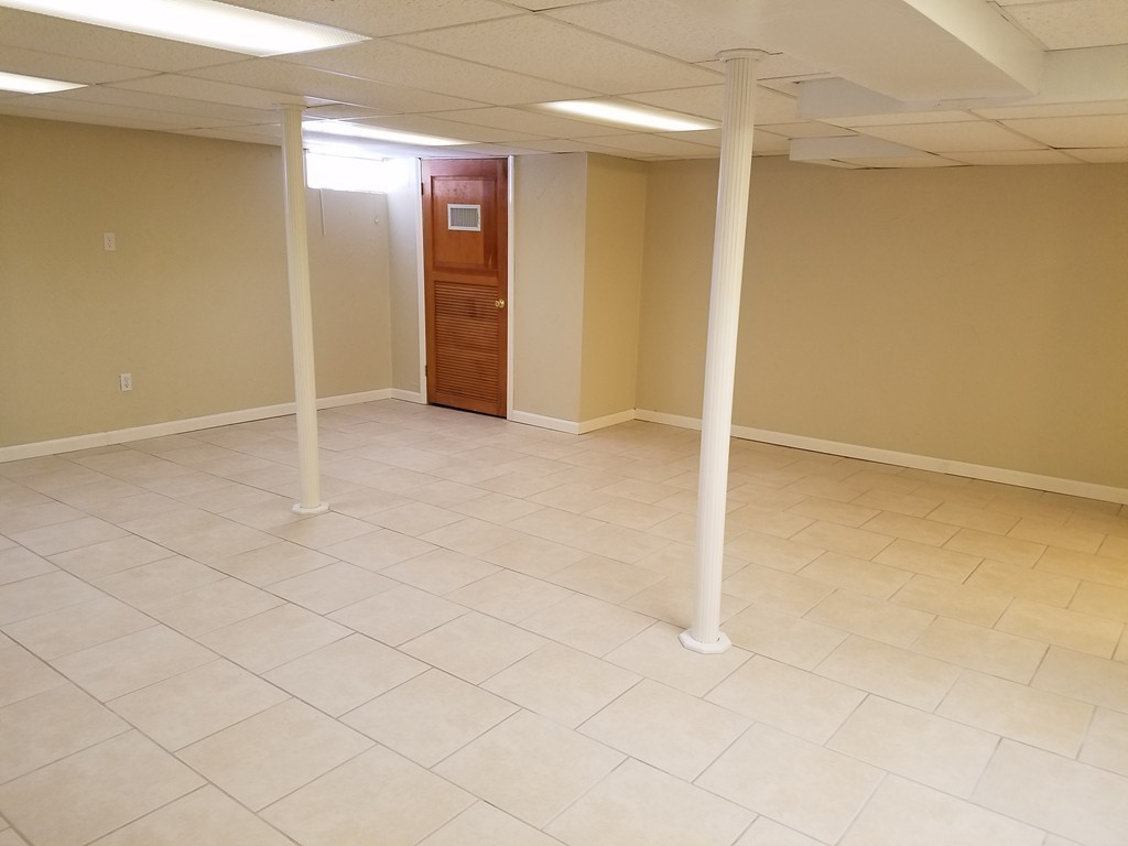 7 Hunnewell Road Worcester, MA 01606 - Photo 18 of 29 Gallery Image 18