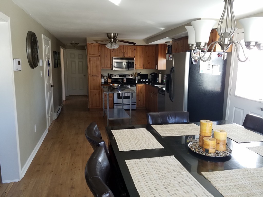 7 Hunnewell Road Worcester, MA 01606 - Photo 6 of 29 Gallery Image 6