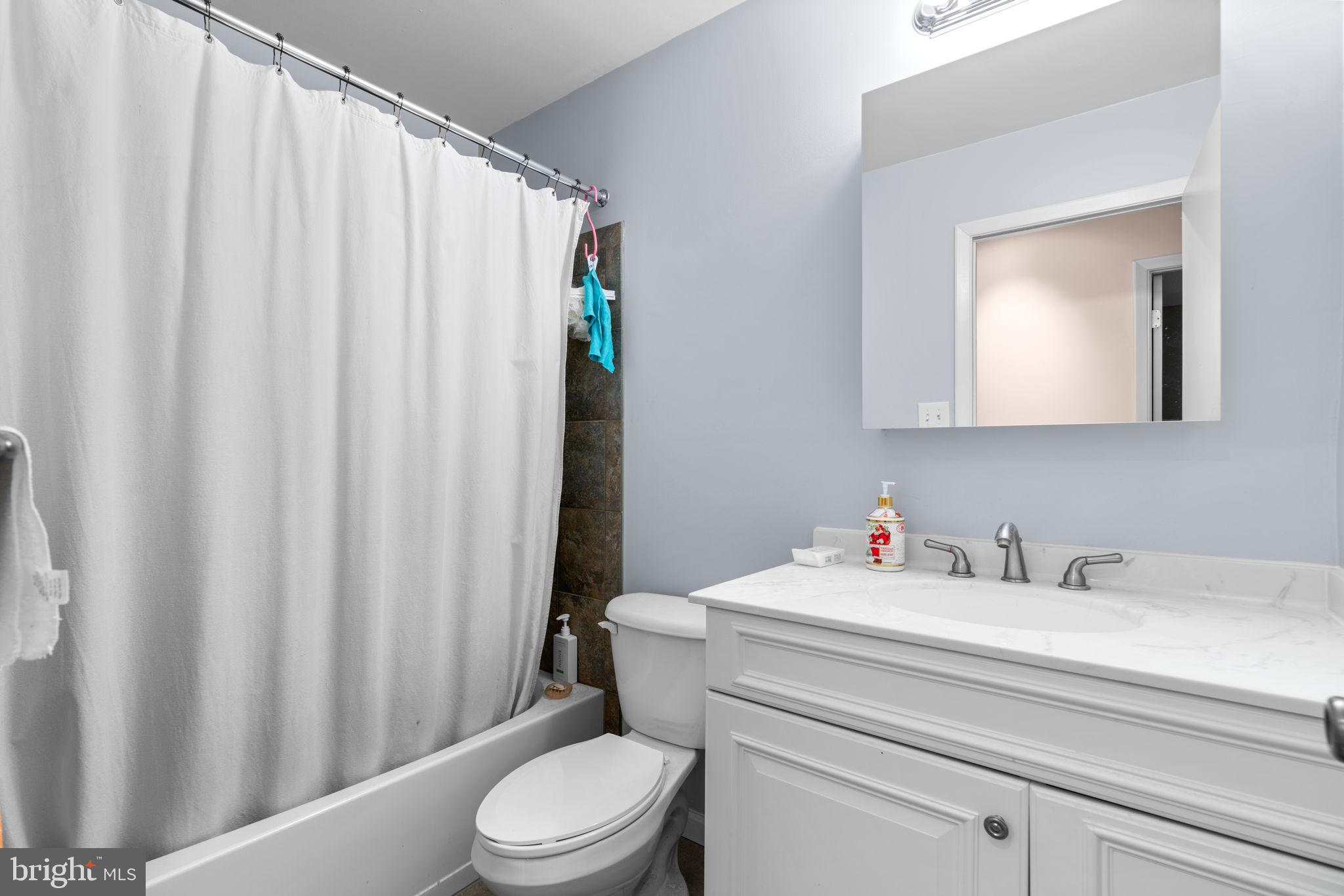 23 Oak Shadows Court Baltimore, MD 21228 - Photo 21 of 25