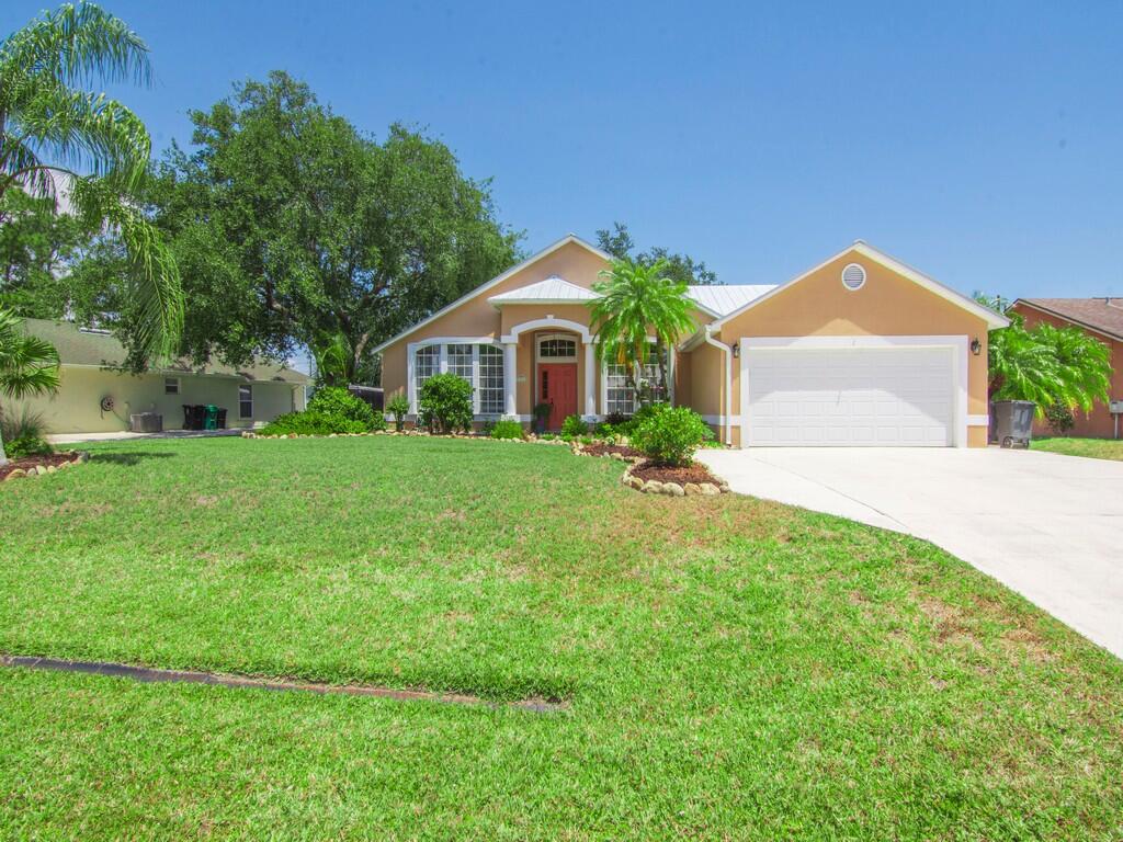 532 Southeast Cliff Road Port St. Lucie, FL 34984 - Photo 41 of 43 Resized039